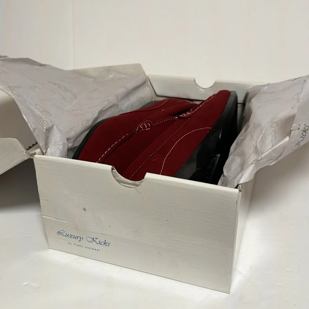 VLADO LUXURY ELITE Men’s Vegan Suede Loafer Burgundy - Picture 7 of 7